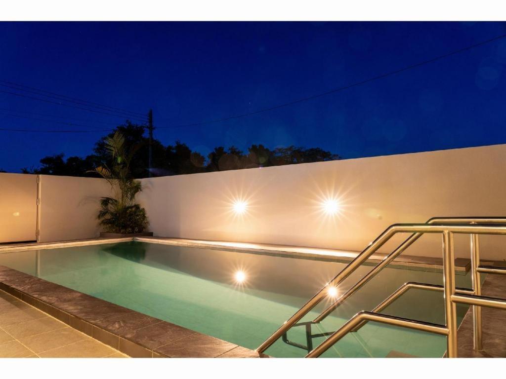 Churaumi Village Pool And Terrace Okinawa Exterior foto